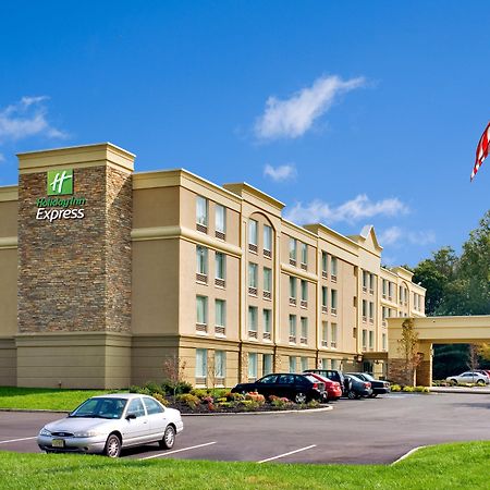 Holiday Inn Express & Suites West Long Branch - Eatontown By Ihg Exterior foto