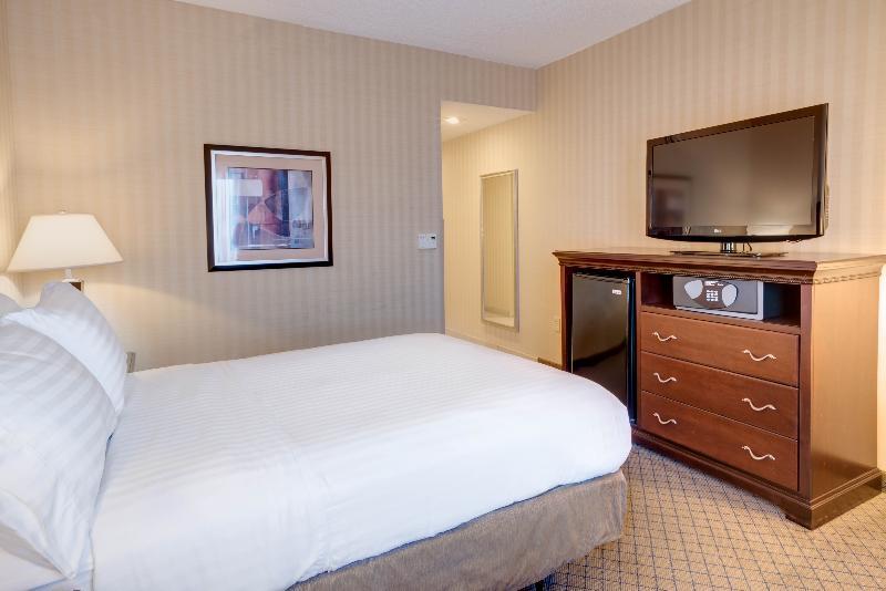 Holiday Inn Express & Suites West Long Branch - Eatontown By Ihg Exterior foto