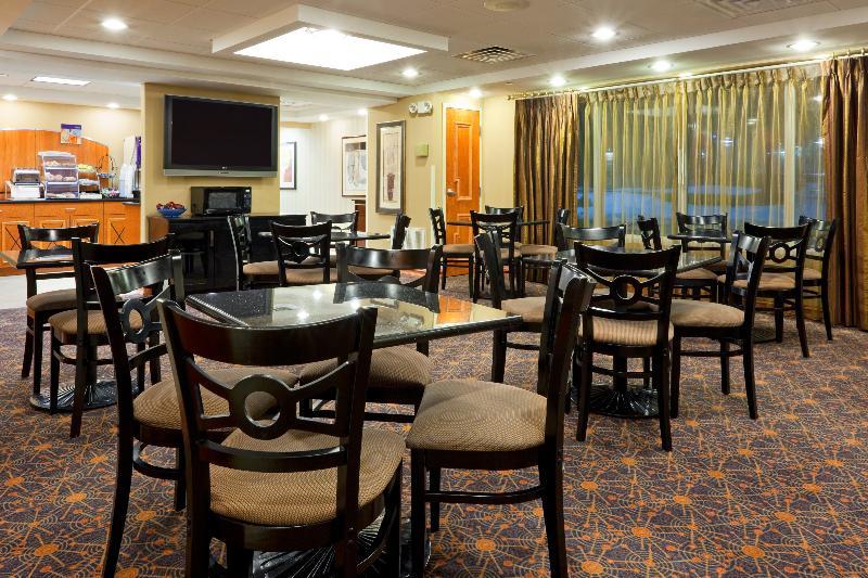 Holiday Inn Express & Suites West Long Branch - Eatontown By Ihg Exterior foto